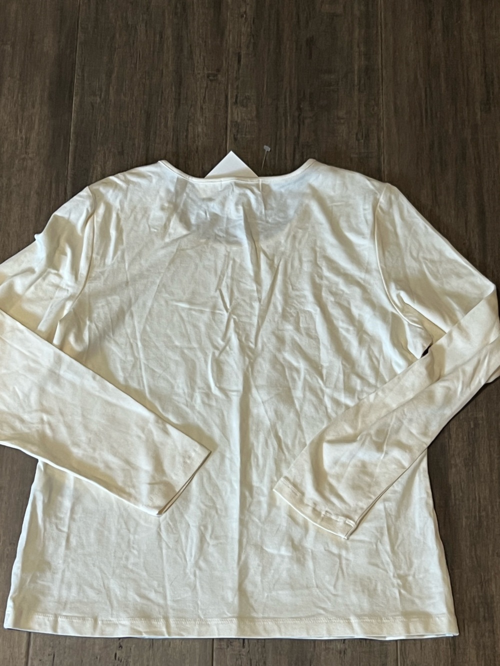 NWT petite Sophisticate LS cream t shirt Sz M
